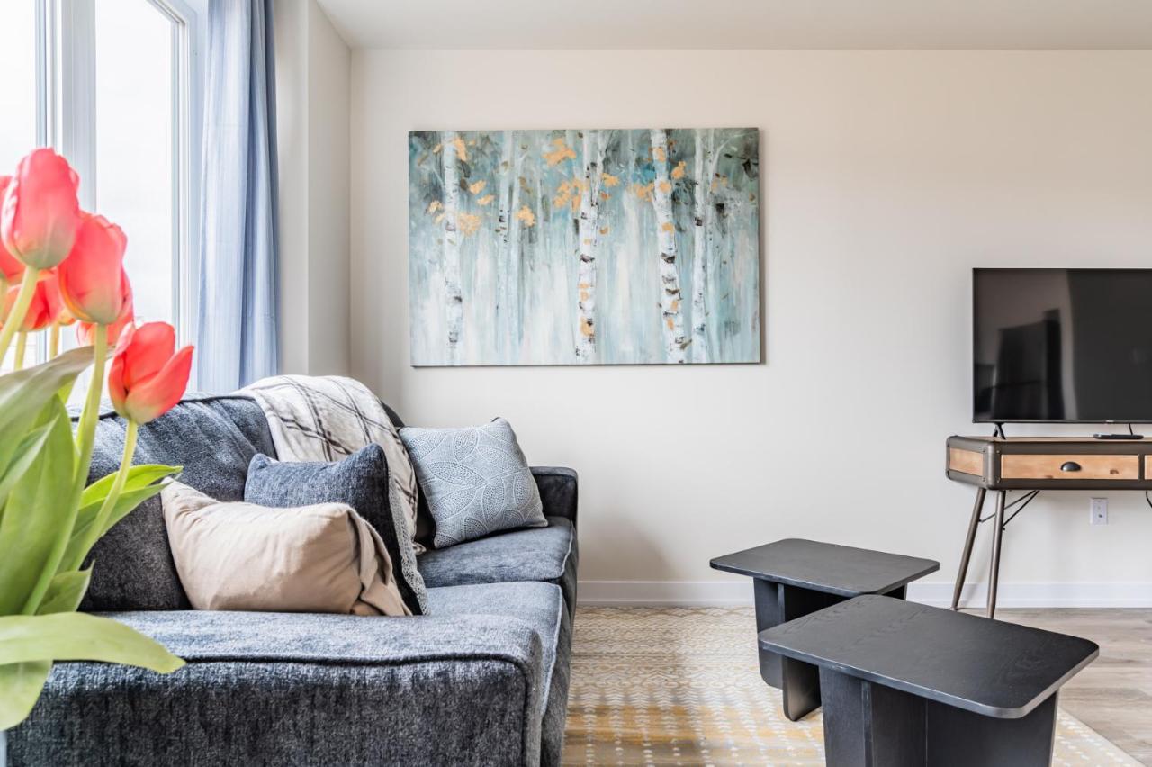 Luxury Townhouse Close To Fairview Casino In Niagara Falls Βίλα Εξωτερικό φωτογραφία