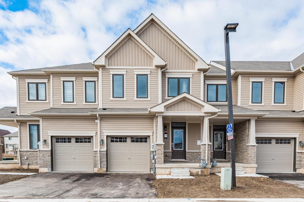 Luxury Townhouse Close To Fairview Casino In Niagara Falls Βίλα Εξωτερικό φωτογραφία