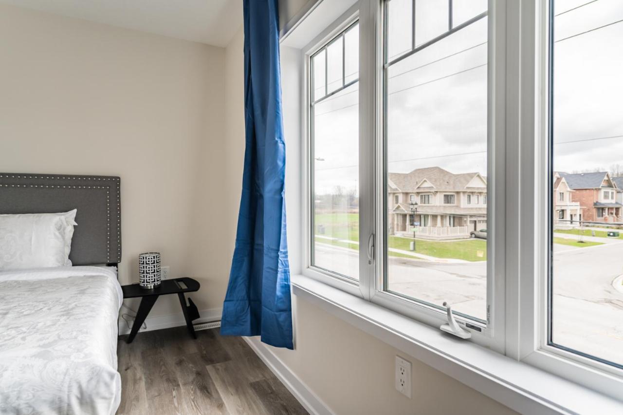 Luxury Townhouse Close To Fairview Casino In Niagara Falls Βίλα Εξωτερικό φωτογραφία