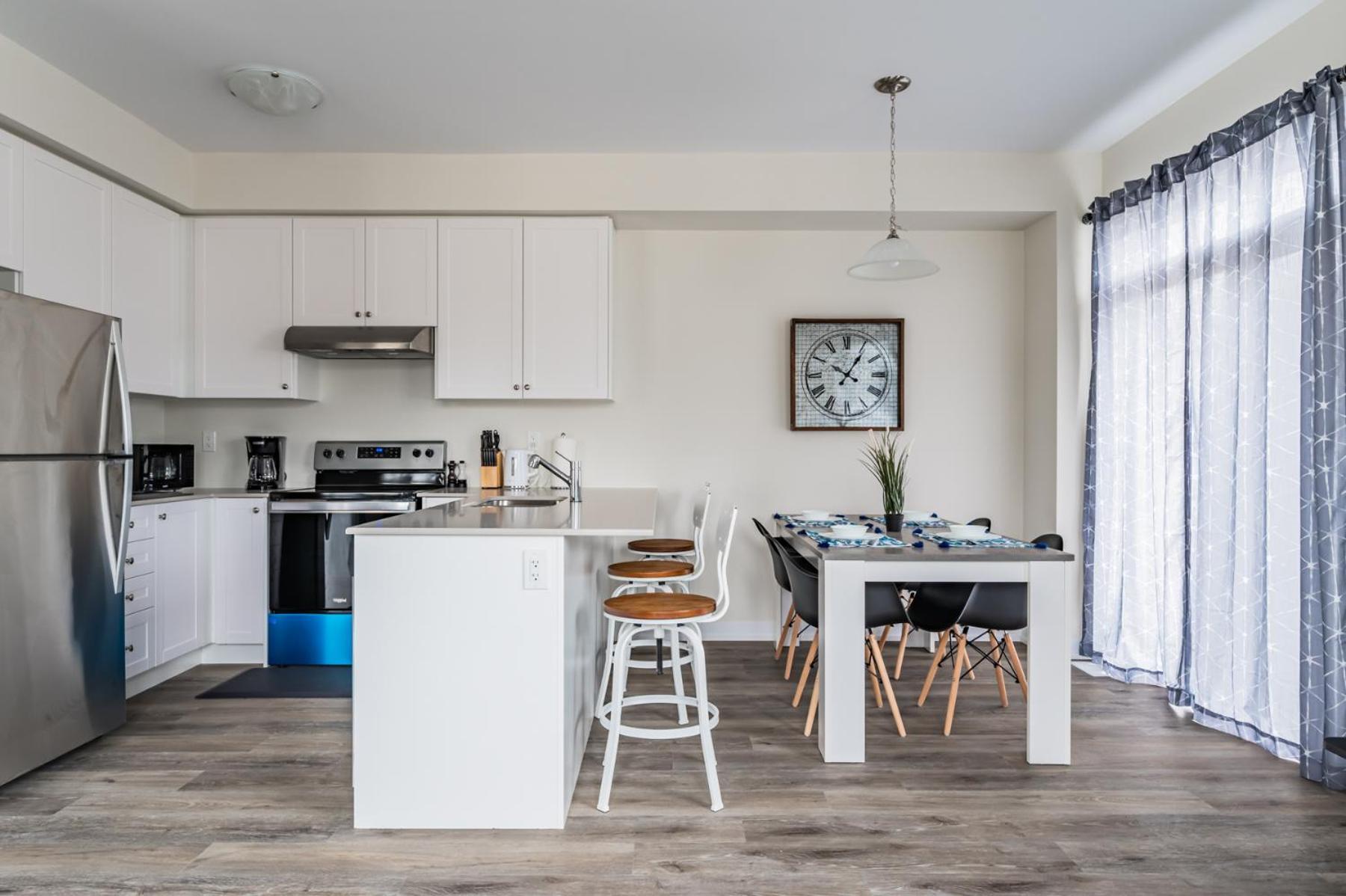 Luxury Townhouse Close To Fairview Casino In Niagara Falls Βίλα Εξωτερικό φωτογραφία