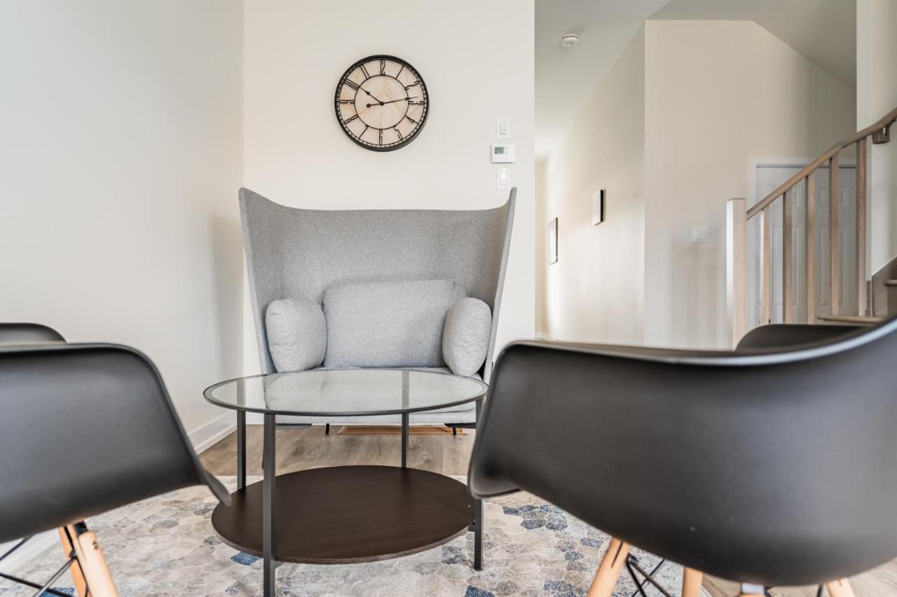 Luxury Townhouse Close To Fairview Casino In Niagara Falls Βίλα Εξωτερικό φωτογραφία