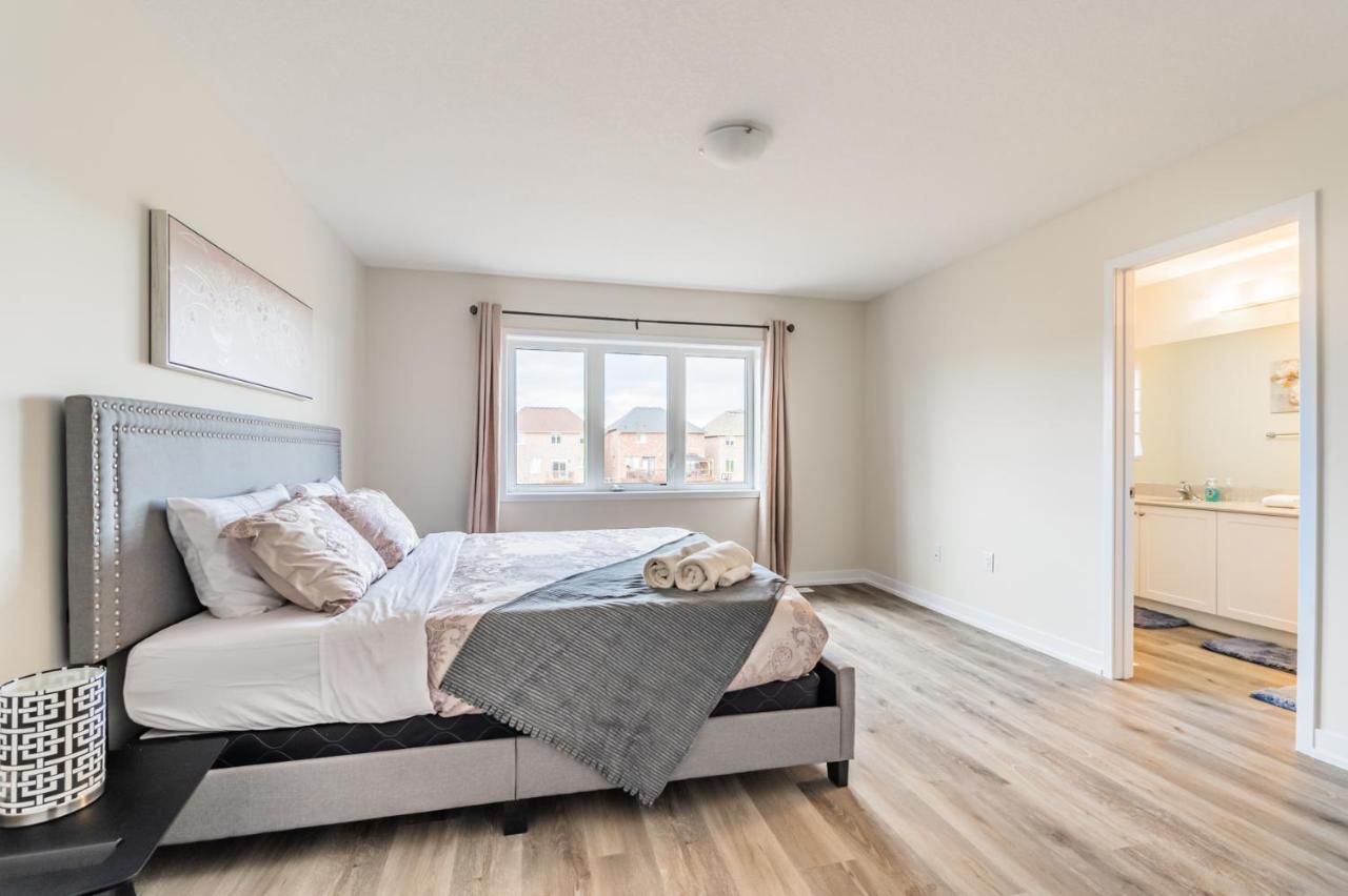 Luxury Townhouse Close To Fairview Casino In Niagara Falls Βίλα Εξωτερικό φωτογραφία