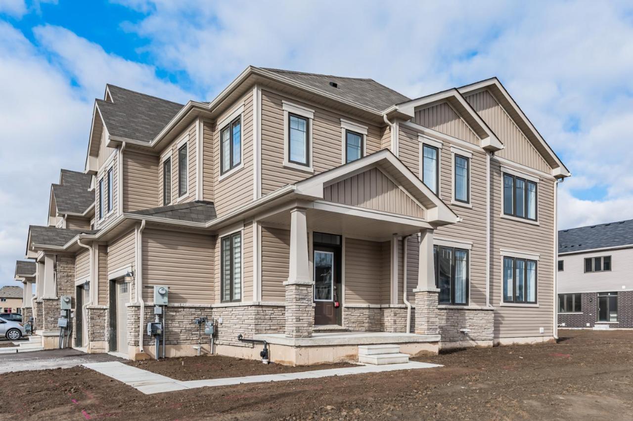 Luxury Townhouse Close To Fairview Casino In Niagara Falls Βίλα Εξωτερικό φωτογραφία