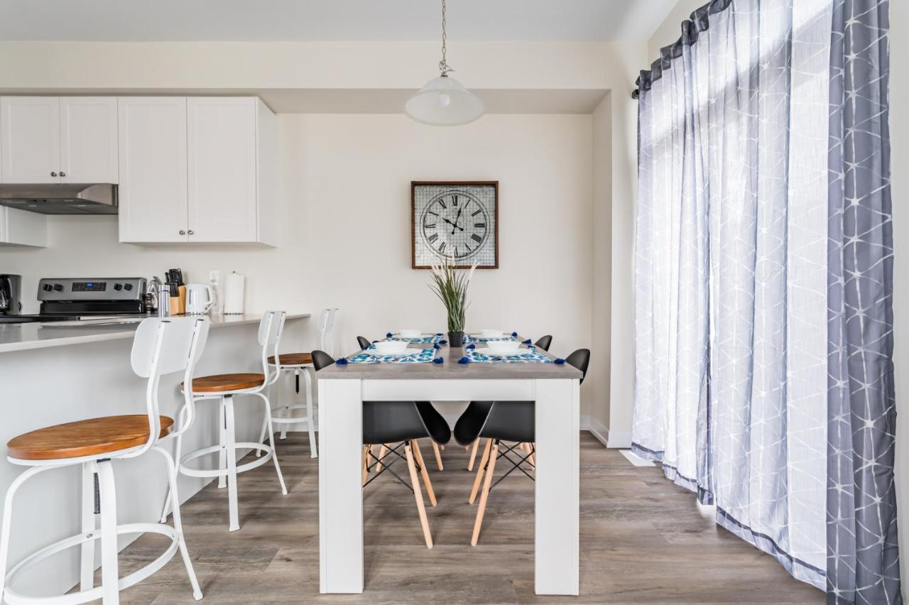 Luxury Townhouse Close To Fairview Casino In Niagara Falls Βίλα Εξωτερικό φωτογραφία